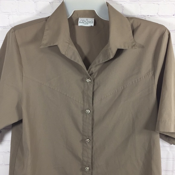 Park Place Fashions Short Sleeve Button Front Top - Picture 2 of 9